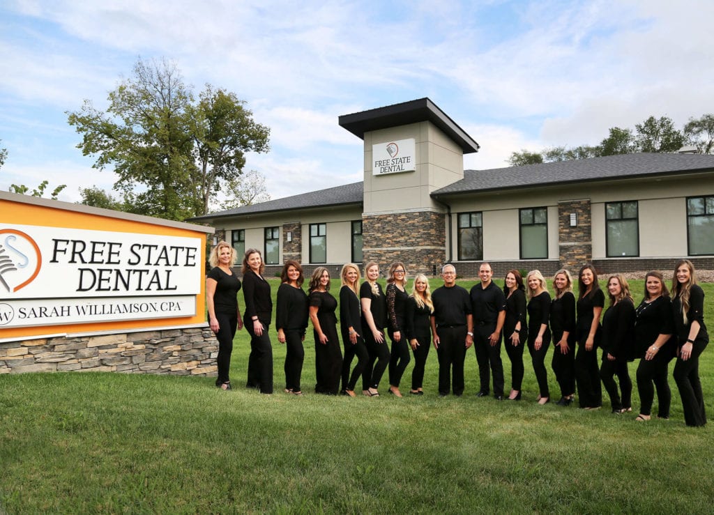 Dental Services in Lawrence De Soto Dental Services in Lawrence De Soto