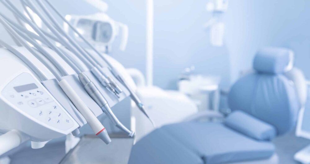 dentist Lawrence